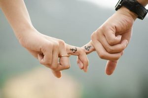 Read more about the article Cum influențează relația voastră de cuplu relațiile viitoare ale copilului?