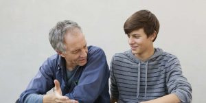 Read more about the article Dă-i adolescentului tău o cale de ieșire din situațiile neplăcute – Planul X