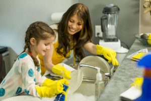 Read more about the article Copiii cooperanți sunt copiii care sunt lăsați să ia decizii zilnic