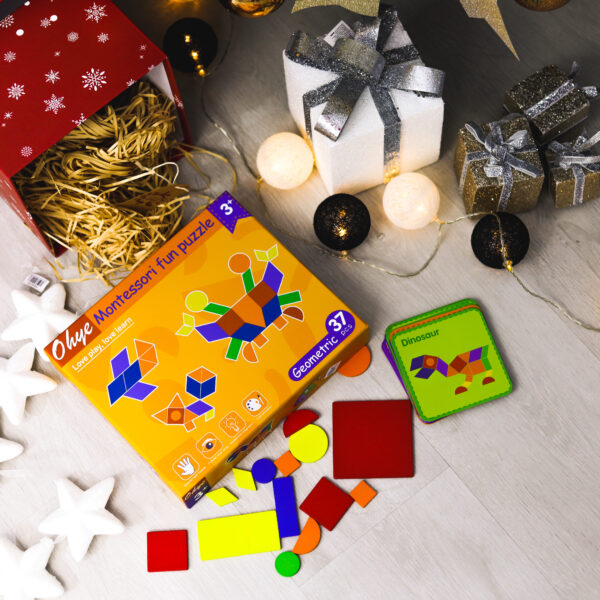 Joc Puzzle de tip TANGRAM cu forme geometrice colorate din lemn și cartonașe cu modele 5